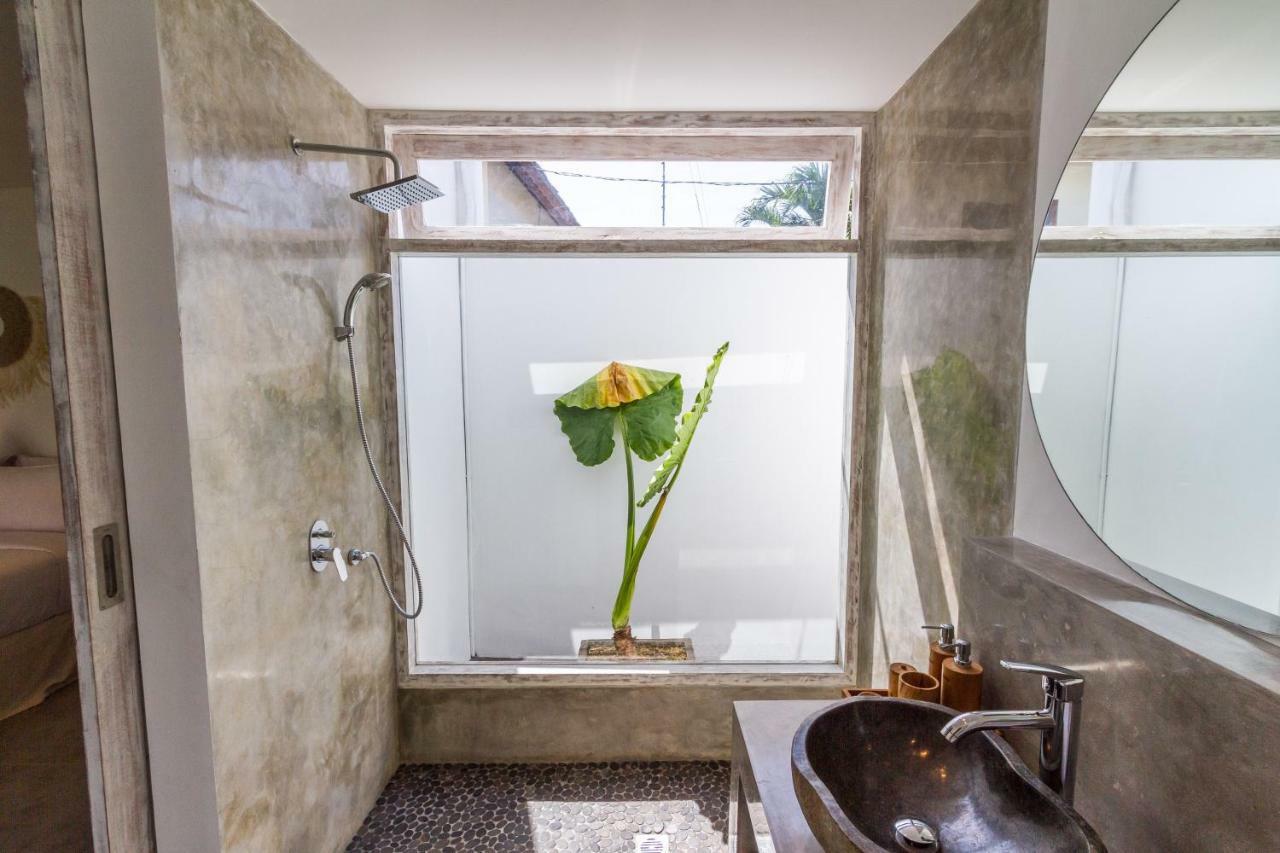 Villa Opaline By Alfred In Bali เซมินยัค ภายนอก รูปภาพ