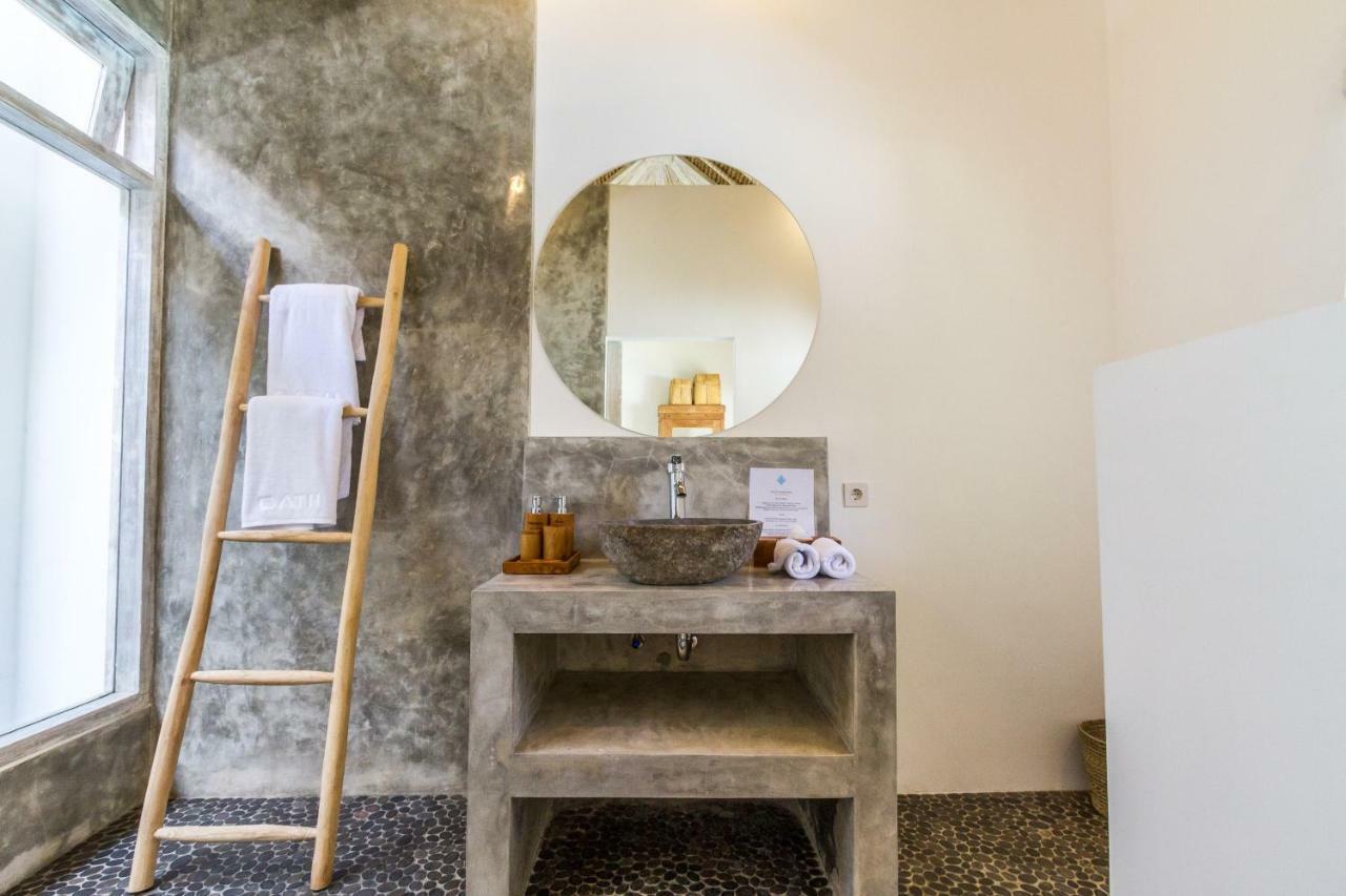 Villa Opaline By Alfred In Bali เซมินยัค ภายนอก รูปภาพ